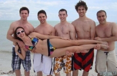 en ordre, qui se l'est tapé?