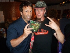 Eric Salvail est un fan de Bookakee??