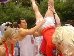 Positionnement stratégique de la main pour assurer une meilleure prise