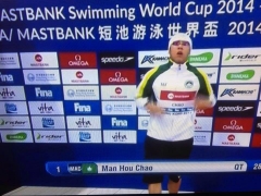 solo voy con mi pena sola va mi condena correr es mi destino para burlar la ley perdido en el corazon de la grande babylon me dicen el clandestino por no llevar papel