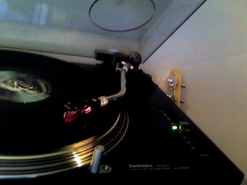 post-2-035386700 1305586815_thumb.jpg