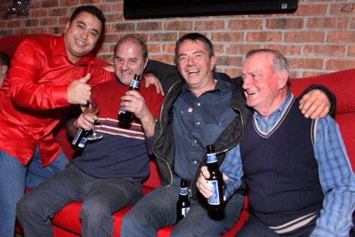 post-7802-0-17487900-1346595349_thumb.jp