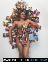 Elle réplique de la meilleure manière à un «troll» qui la juge grosse