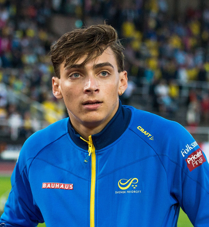 1200px-Armand_Duplantis_in_2019-9-2.jpg